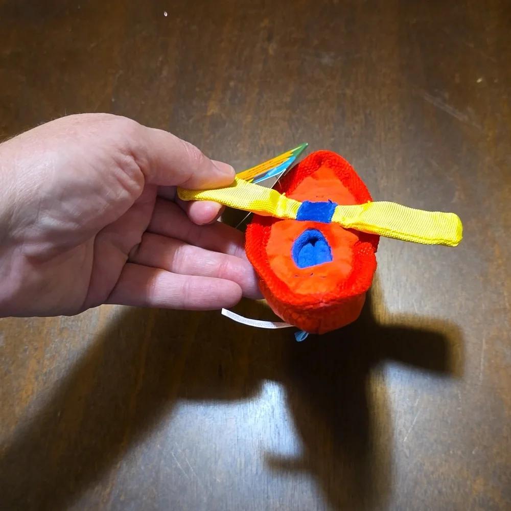 Bark Dog Toy Doggy Paddler Kayak NWT‎